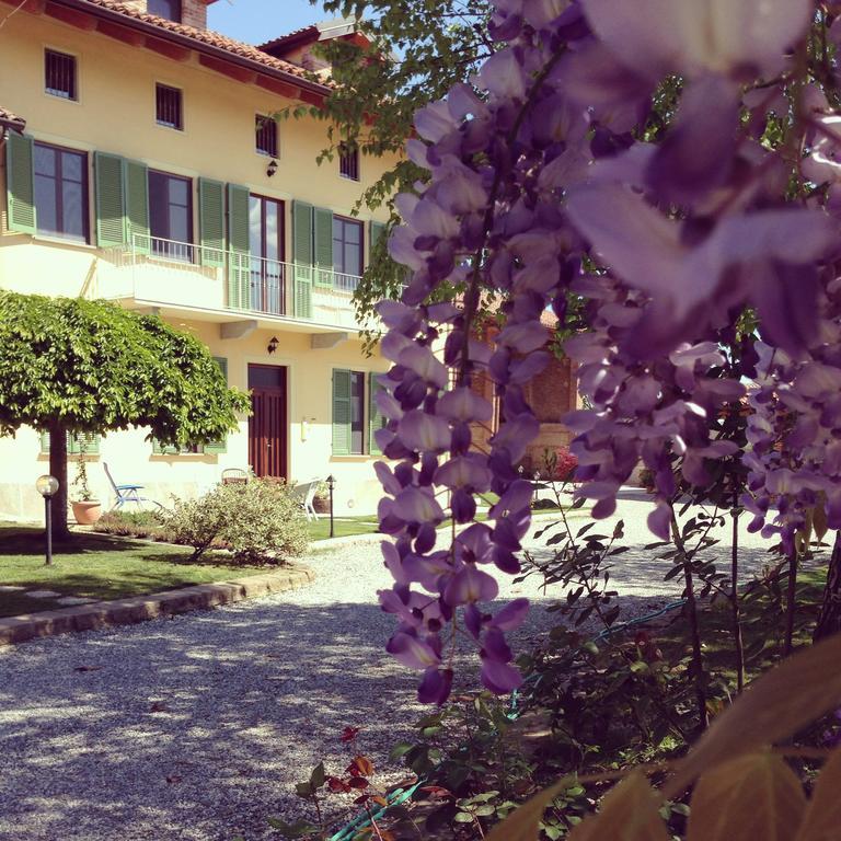 Agriturismo Fruttirossi Trofarello Bagian luar foto