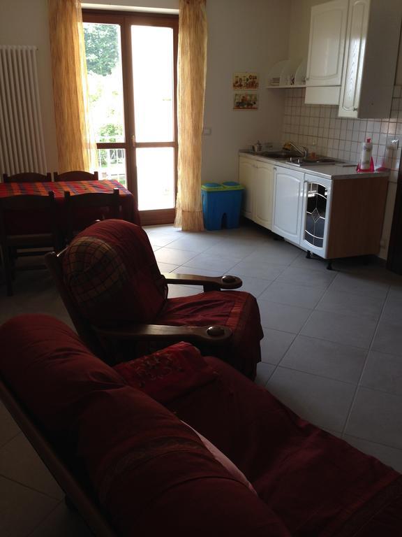 Agriturismo Fruttirossi Trofarello Ruang foto
